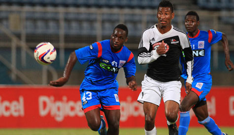 Tricking Plaza leads Central second; 10-man Army downs Jabloteh.