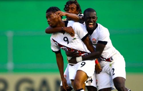 Trinidad and Tobago forward Lindell Sween (left) celebrates his late leveller against Barbados with defenders Joshua Figaro (centre) and Jaden Williams during Concacaf U-17 Championship action at the Estadio Pensativo in Antigua City, Guatemala on 15 February 2023. (Copyright Miguel Gutierrez/ Straffon Images)