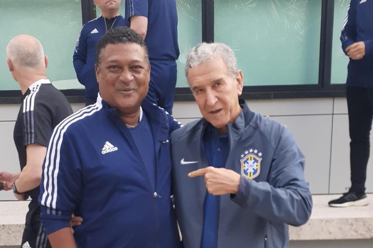 Anton Corneal (left) with former Brazil Head Coach Carlos Alberto Parreira during block one of the FIFA Technical Leadership Diploma program which was held at the Brazilian FA (CBF) Training Centre, Rio de Janeiro, Brazil from May 11-16 2023.