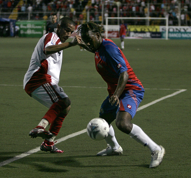Jake Thomson was T&T's best defender of the night.