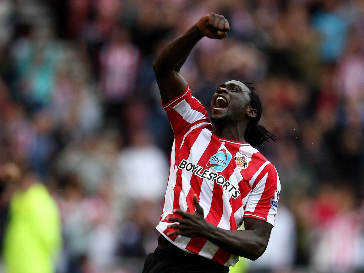 Kenwyne Jones of Sunderland celebrates after scoring during the Barclays Premier League match between Sunderland and Wolverhampton Wanderers at the Stadium of Light on September 27, 2009 in Sunderland, England. (Photo by Phil Cole/Getty Images)