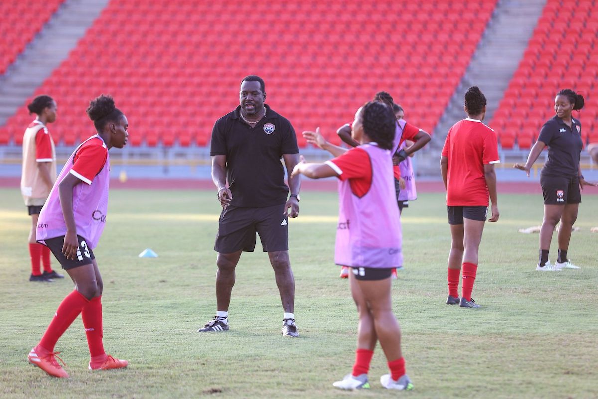 Senior women's head coach Richard Hood gives instructions to members if the national team following the TTFA senior head coaches press conference at the Hasely Crawford Stadium in Mucurapo, Port-of-Spain on Friday, September 15th 2023. (Photo by Daniel Prentice)